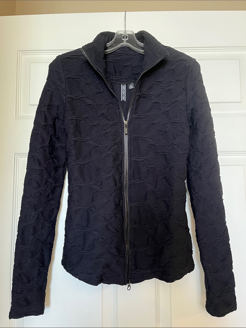 SNO SKINS Black Textured Lightweight Full-Zip Shirt Jacket